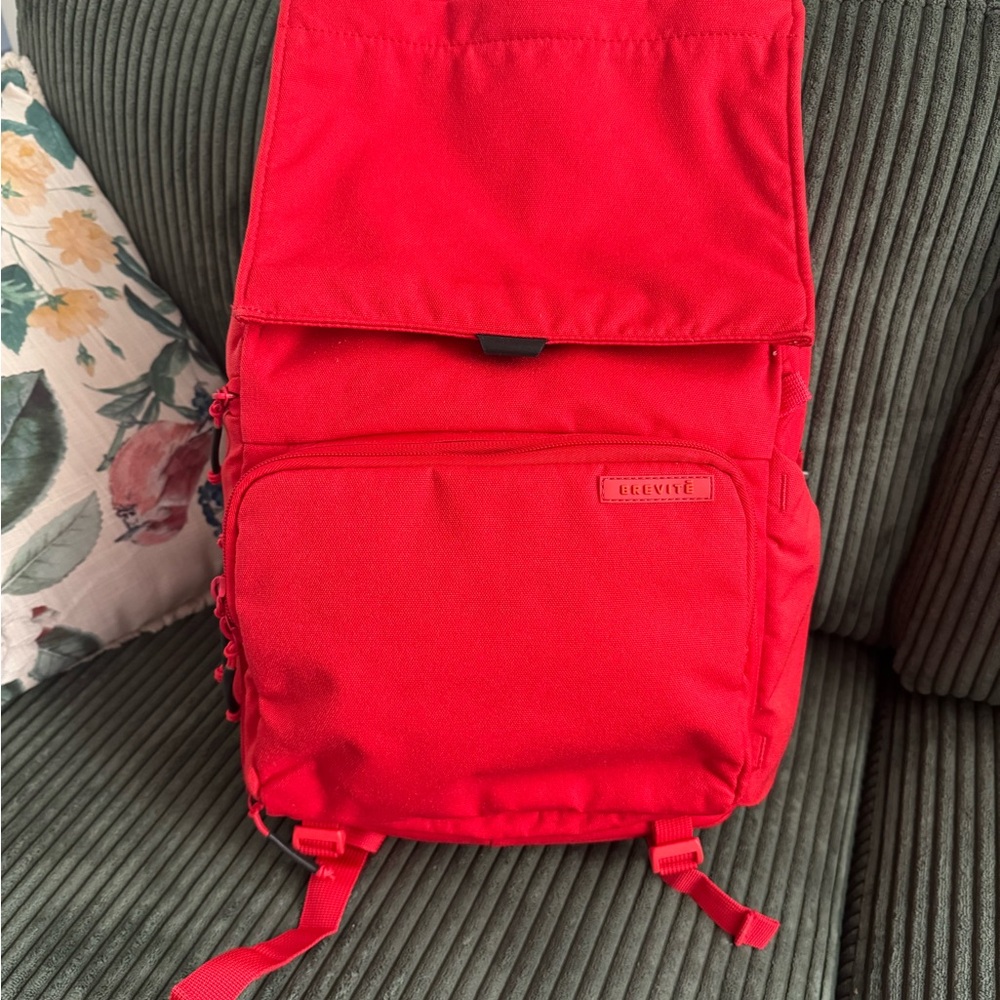 Red Brevite The Runner Camera Backpack